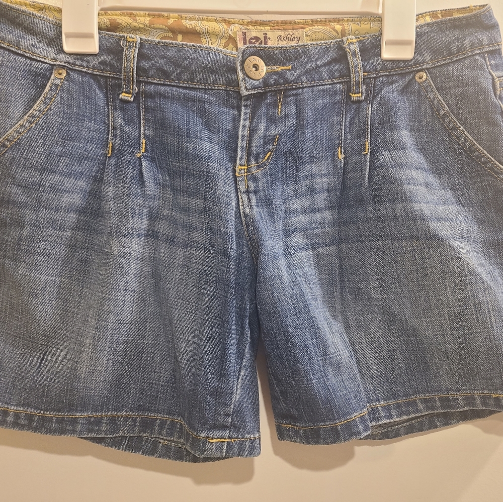 Womens shorts